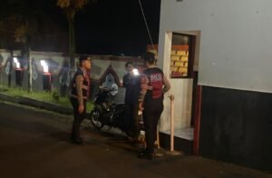 Sat Samapta Polres Ciamis Perkuat Patroli Dialogis Malam Hari Di Perumahan Jati Indah
