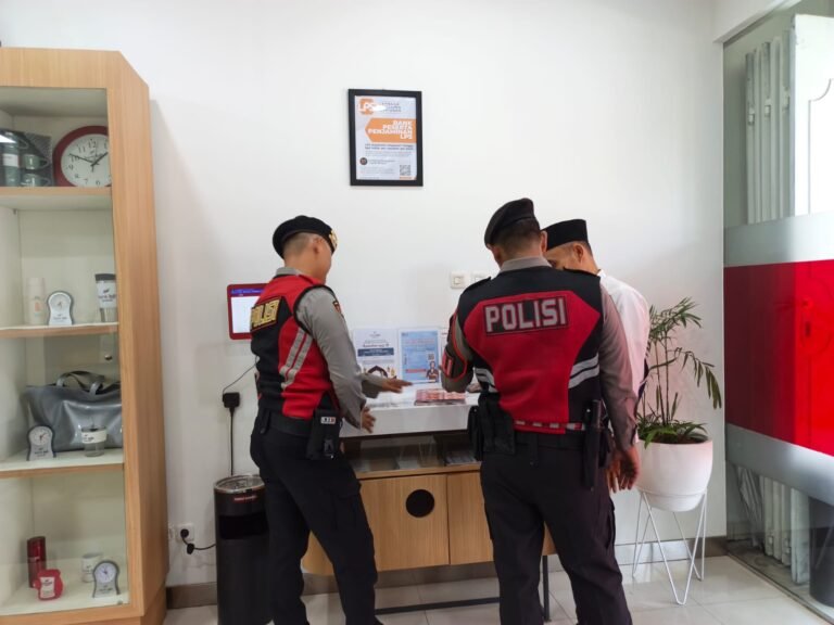 Patroli Dialogis Sat Samapta Polres Ciamis di Pasar Manis, Perkuat Keamanan dan Cegah Aksi Kriminalitas