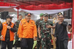 DANDIM 0612/TASIKMALAYA HADIRI APEL GELADI KESIAPSIAGAAN BENCANA TINGKAT KABUPATEN TASIKMALAYA DI CIGALONTANG