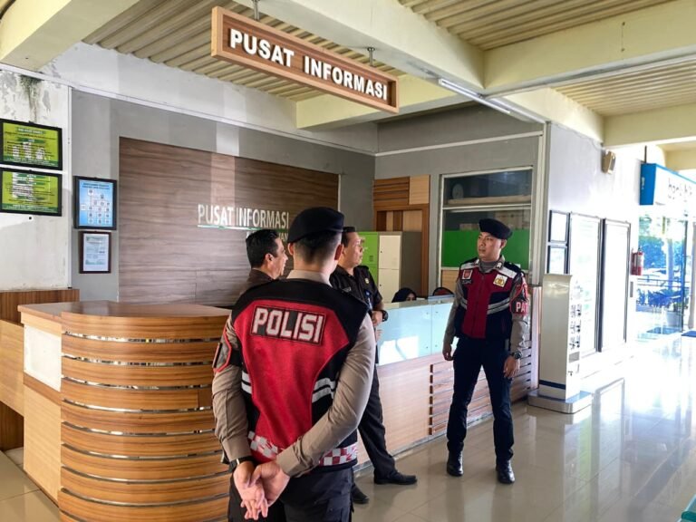 Patroli Dialogis Sat Samapta Polres Ciamis Perkuat Keamanan Objek Vital dan Tingkatkan Kepercayaan Masyarakat