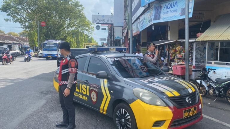 Patroli Himbauan Kamtibmas Sat Samapta Polres Ciamis Tingkatkan Kewaspadaan Warga di Pusat Aktivitas