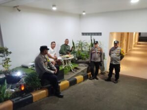 Polsek Kawali Gelar KRYD Malam Hari, Polisi Perkuat Pencegahan C3 dan Gangguan Kamtibmas di Ciamis