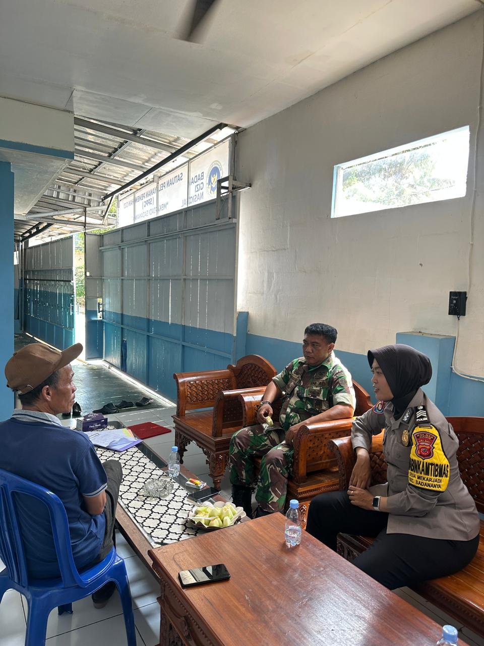 Polsek Ciamis Polres Ciamis Pantau Program MBG di SPPG di Desa Mekarjadi Sadananya