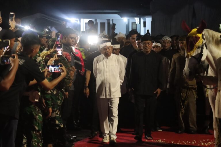 Polres Ciamis Amankan Kegiatan Kirab Mahkota Binokasih, Wujudkan Kelancaran Perayaan Budaya Milangkala Tatar Sunda 2026