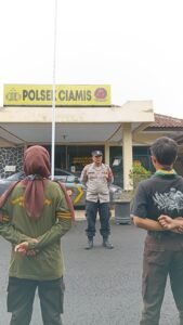 Tingkatkan Kemampuan, Polsek Ciamis Beri Pelatihan PBB dan Tali Menali Saka Bhayangkara