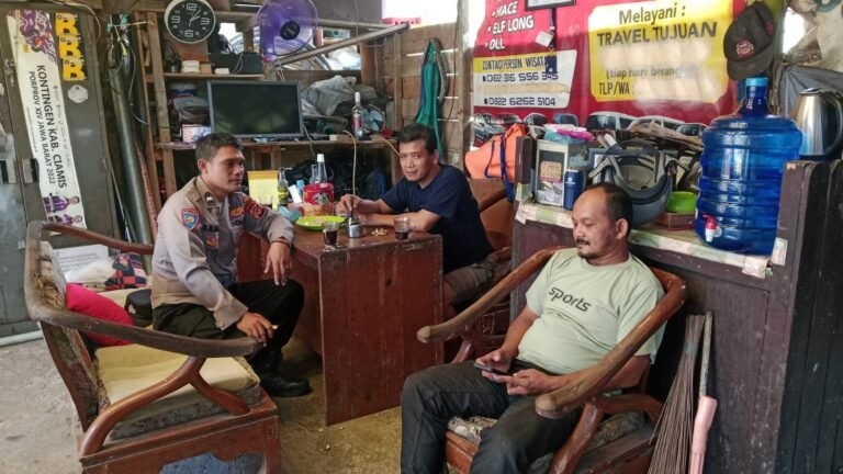 Perkuat Sinergitas, Polsek Ciamis Intens Terjunkan Personel Koorkom ke Pengusaha di Baregbeg
