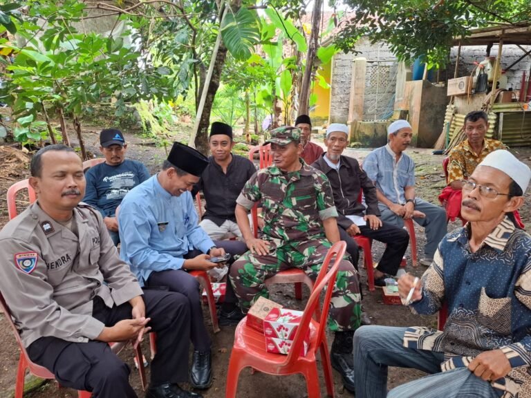 Perkuat Sinergitas, Polsek Cimaragas Masifkan Patroli dan Koorkom Kamtibmas ke Warga Cinangsi