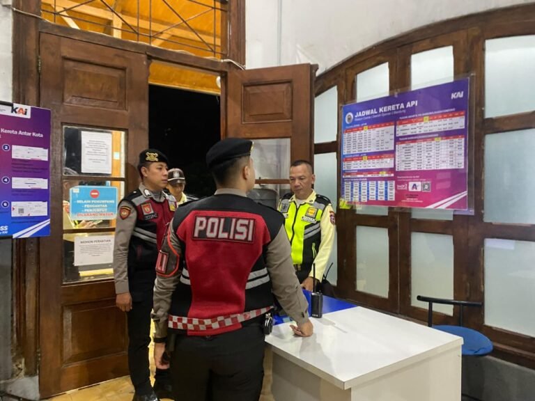 Patroli Biru Polres Ciamis Ditingkatkan di Objek Vital, Polisi Pastikan Keamanan Stasiun KAI Tetap Kondusif
