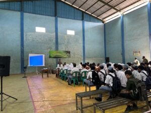 Lewat TMMD ke-128, Polres Garut Perkuat Kesadaran Hukum dan Kamtibmas di Malangbong