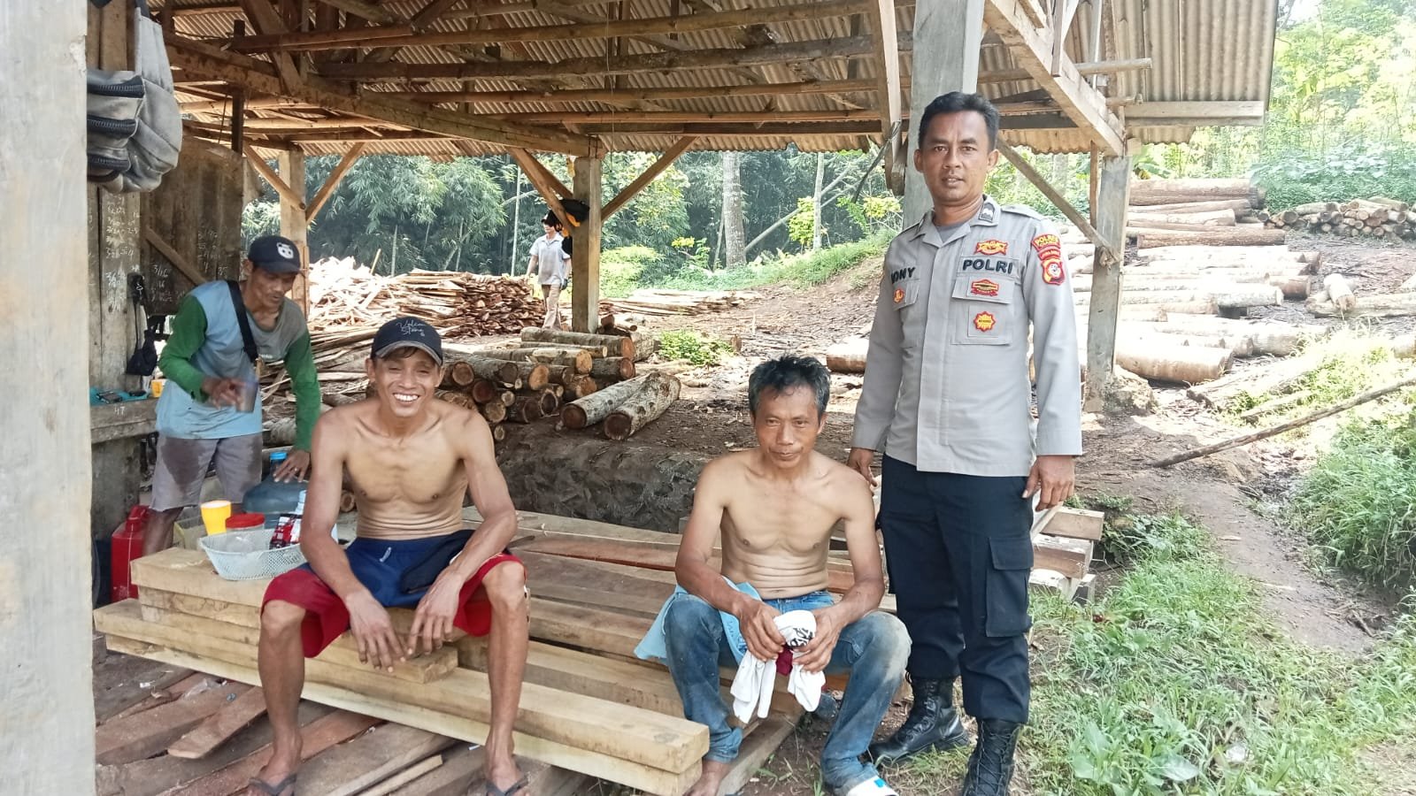 Cipkon Kamtibmas, Polsek Rajadesa Intens Patroli KRYD Beri Kenyamanan Masyarakat