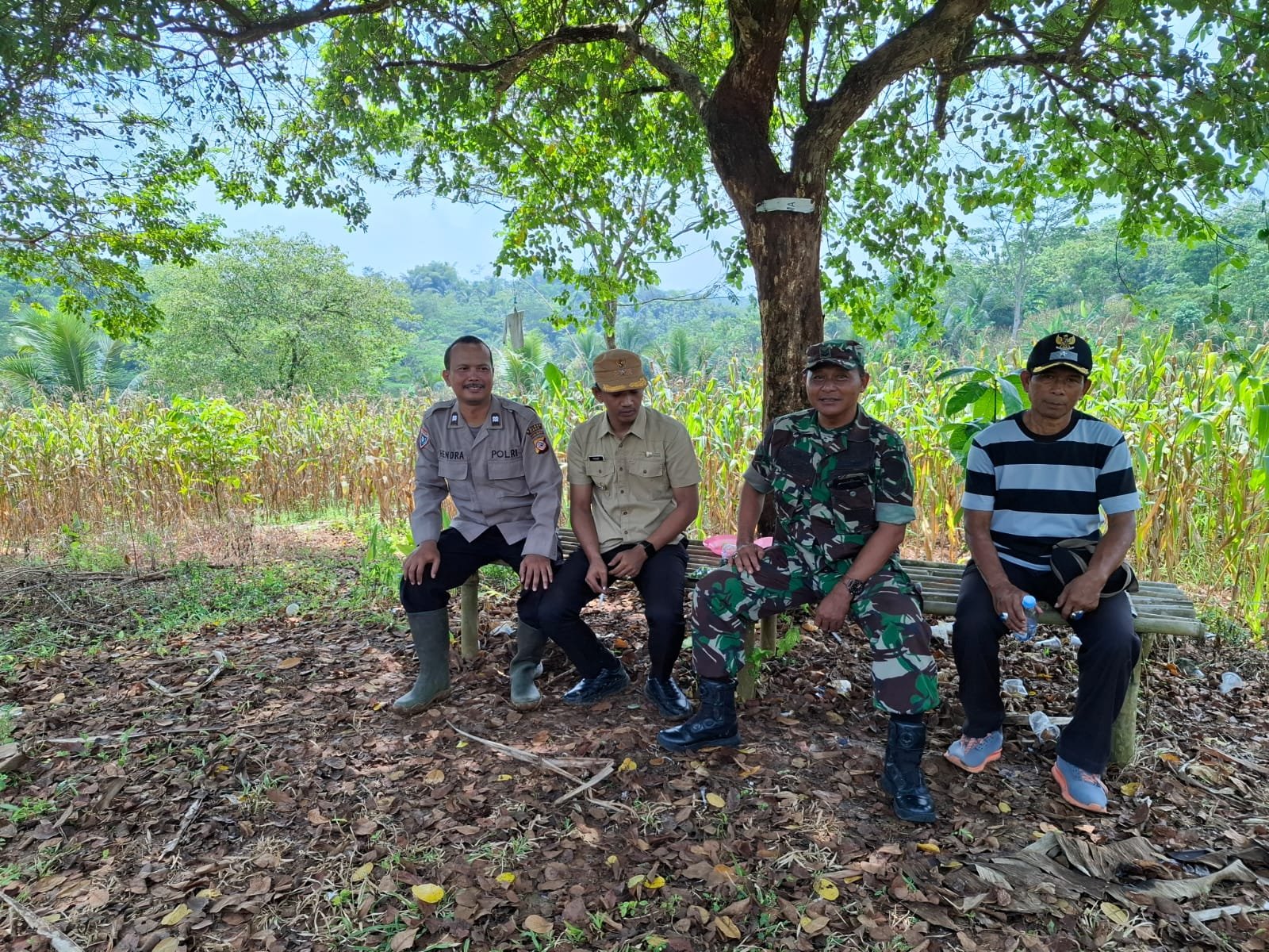 Perkuat Sinergitas, Polsek Cimaragas Masifkan Patroli dan Koorkom Kamtibmas ke Tokoh di Janggala