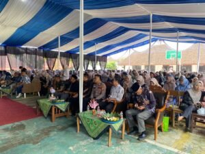 Polsek Kawali Polres Ciamis Hadiri Kegiatan Pelepasan Siswa Kelas XII SMAN 1 Lumbung