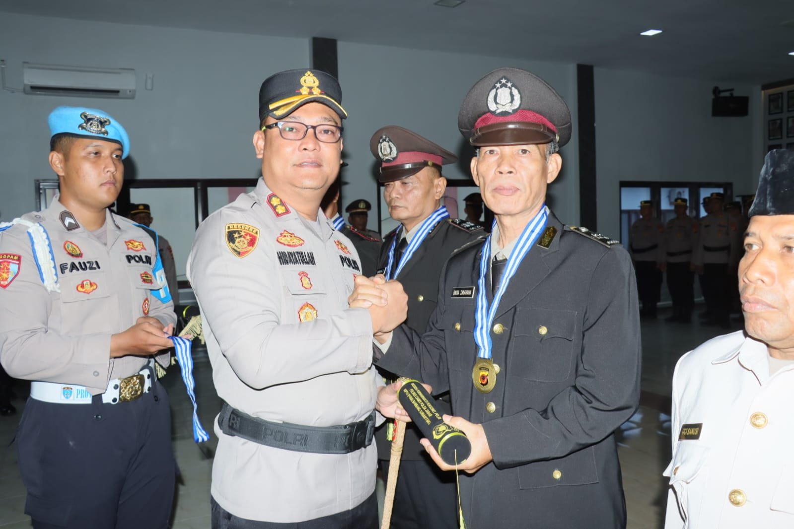 Kapolres Ciamis Pimpin Sertijab dan Wisuda Purna Bhakti Personel Polres Ciamis