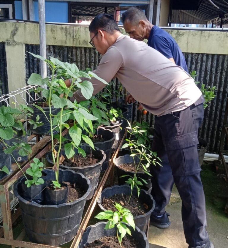 Polres Garut Gencarkan Program Peduli Lingkungan, Dorong Pengolahan Sampah dan Budidaya Maggot