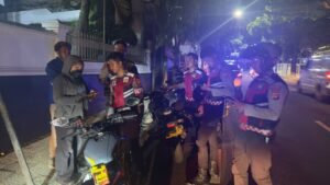 Patroli Sat Samapta Polres Ciamis Tingkatkan Pengamanan Nonton Bareng Persib Vs Persija di Sejumlah Titik Keramaian
