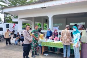 Polsek Lakbok Monitoring Kegiatan Skrining TBC di Desa Purwajaya Demi Dukung Kesehatan Masyarakat