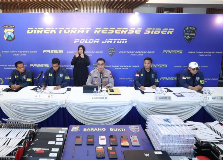 Polda Jatim Ungkap Dugaan Penyalahgunaan Data Pribadi untuk Layanan OTP Ilegal, Tiga Tersangka Diamankan