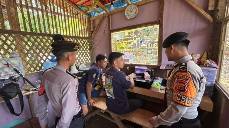 Polres Ciamis Intensifkan Himbauan Kamtibmas di Kawasan Ruko Pasar Ciamis untuk Cegah Kriminalitas dan Jaga Kondusifitas