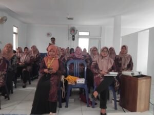 Perkuat Sinergitas, Polsek Rajadesa Polres Ciamis Koorkom Kamtibmas ke Warga Desa Tigaherang