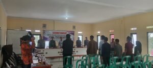 Polsek Cikoneng Polres Ciamis Datangi Kader Posyandu di Desa Gegempalan