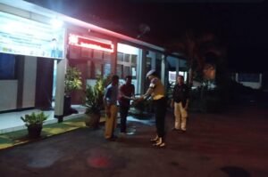 Polsek Sukadana Gelar KRYD Patroli Malam Minggu Guna Persempit Ruang Gerak Pelaku Kriminalitas