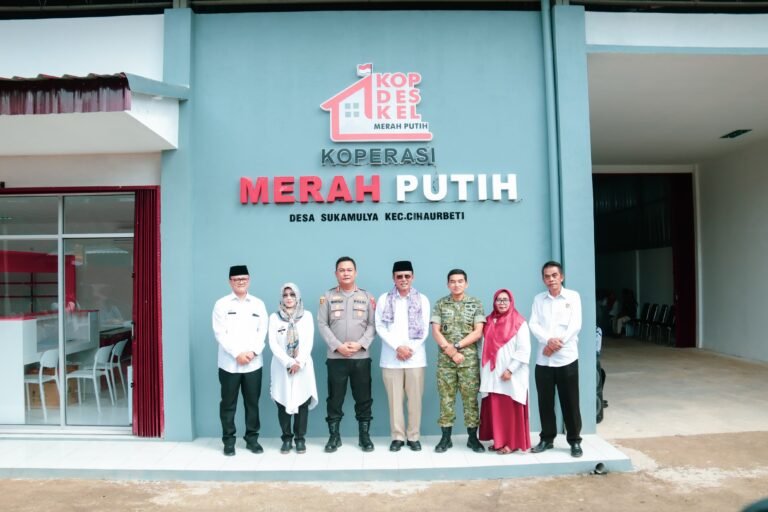 Bupati Ciamis Resmikan Koperasi Merah Putih di Cihaurbeuti, Dorong Kemandirian Ekonomi Desa