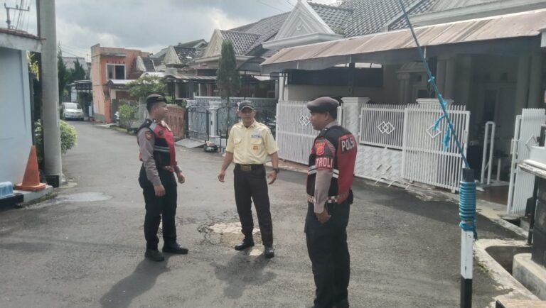 Sat Samapta Polres Ciamis Intensifkan Patroli Dialogis di Kawasan Pemukiman Guna Mengantisipasi Kriminalitas dan Premanisme