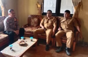 Perkuat Sinergitas, Polsek Cikoneng Koorkom Kamtibmas ke Perangkat Desa Budiasih
