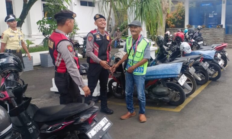 Sat Samapta Polres Ciamis Intensifkan Patroli Dialogis di Kawasan Perbankan