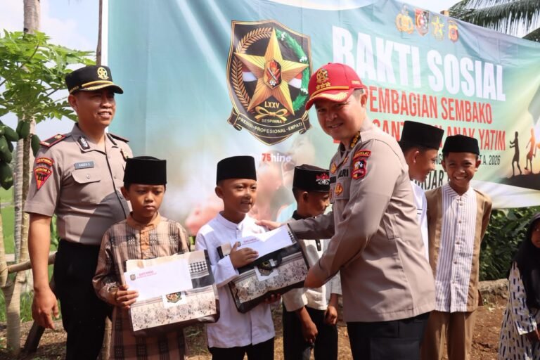 Serdik Sespimma Polri Angkatan 75 Gelar Baksos dan Bantuan Pembangunan Masjid di Wilkum Polres Ciamis