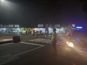 Polsek Panjalu Gencarkan Patroli Blue Light Lintas Kecamatan Guna Mengantisipasi Geng Motor dan Memelihara Kamtibmas