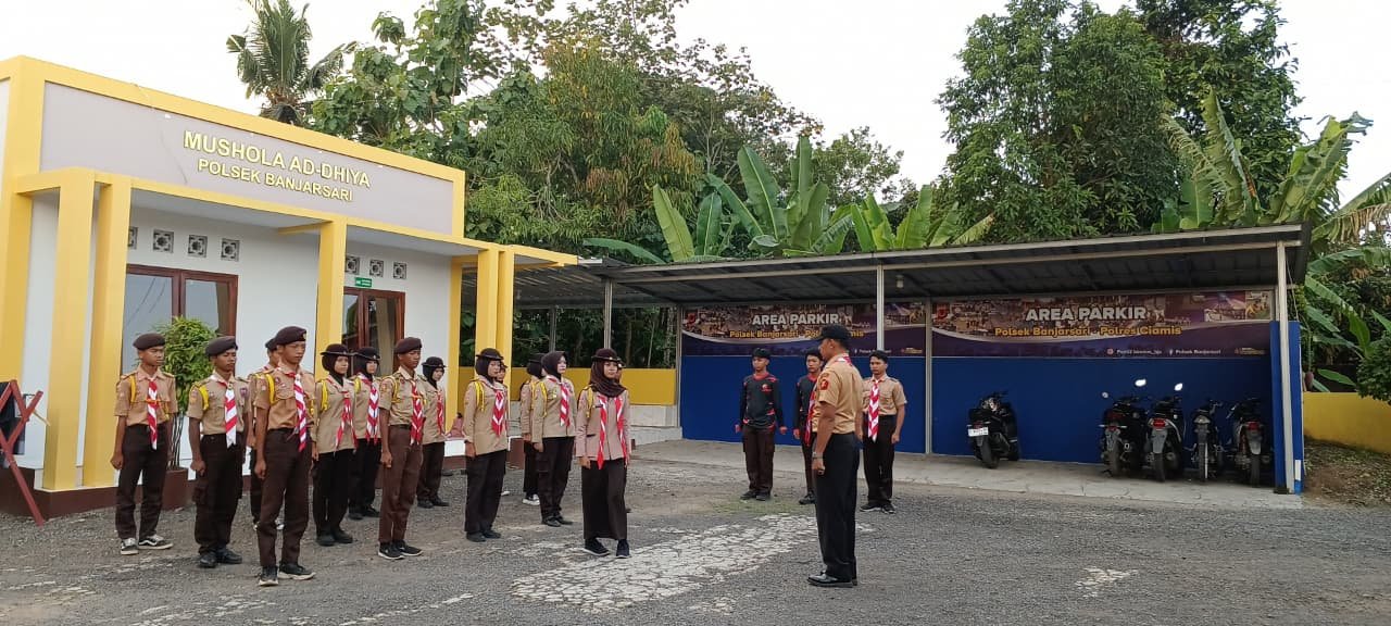 Polsek Banjarsari Polres Ciamis Binlat Rutin Saka Bhayangkara Banjarsari di Makopolsek