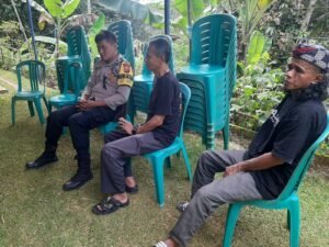Perkuat Sinergitas, Polsek Cipaku Polres Ciamis Datangi Tokoh Masyarakat di Muktisari
