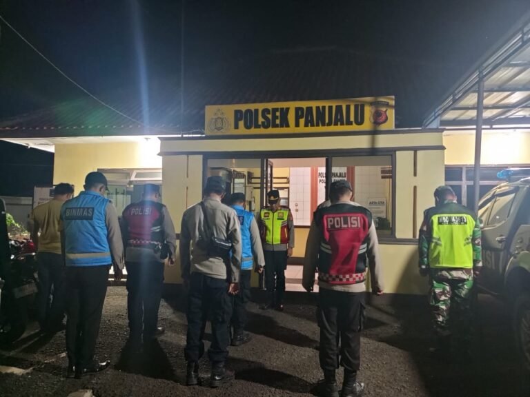 Polsek Panjalu Siaga Penuh Jelang Malam Takbir, Perkuat Pengamanan Idul Adha Melalui Apel Kesiapan dan Patroli Blue Light