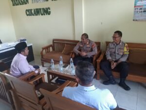 Perkuat Sinergitas, Polsek Cijeungjing Koorkom Kamtibmas Bersama Tokoh Agama