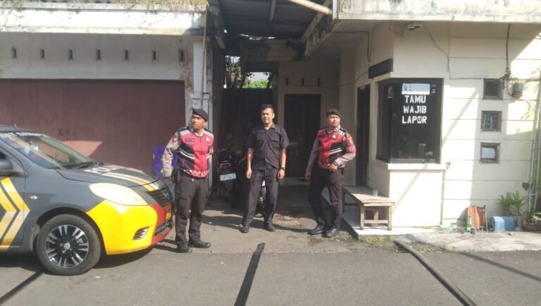 Patroli Dialogis Sat Samapta Polres Ciamis Tingkatkan Keamanan di Kawasan Perum PIR