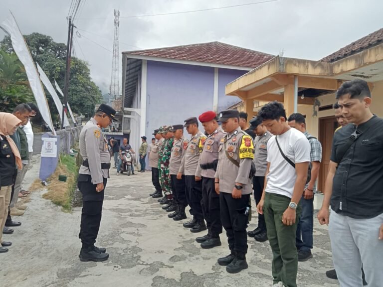 APEL SIAGA ANGGOTA POLSEK CIHAURBEUTI MENYAMBUT PILKADES ANTAR WAKTU PASIR TAMIANG