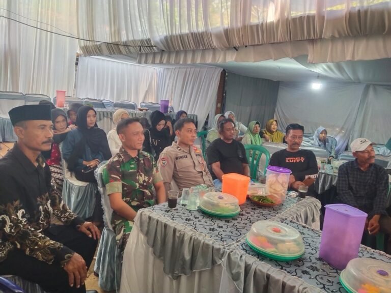 Perkuat Sinergitas, Polsek Lakbok Polres Ciamis Koorkom ke Warga Neglasari Kutawaringin