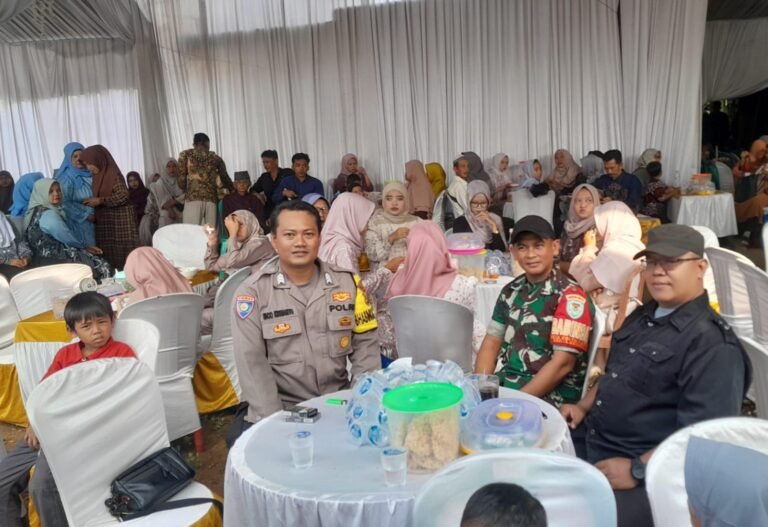 Cipkon Kamtibmas, Polsek Lakbok Polres Ciamis Datangi Kegiatan Warga di Cintaratu