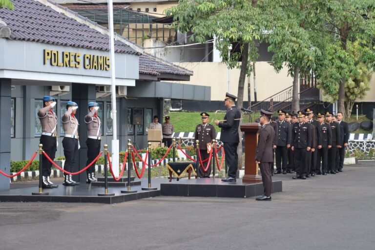 Kapolres Ciamis Pimpin Upacara Hari Lahir Pancasila, Teguhkan Polri Sebagai Penjaga Persatuan dan Stabilitas Bangsa