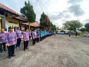 Hari Lahir Pancasila, Polsek Kawali Ikuti Upacara Bendera Merah Putih Tingkat Kecamatan Lumbung