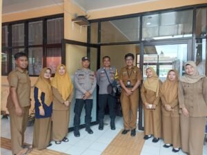 Cipkon Kamtibmas, Polsek Kawali Pantau Kelulusan Siswa Kelas IX di Tiga Kecamatan