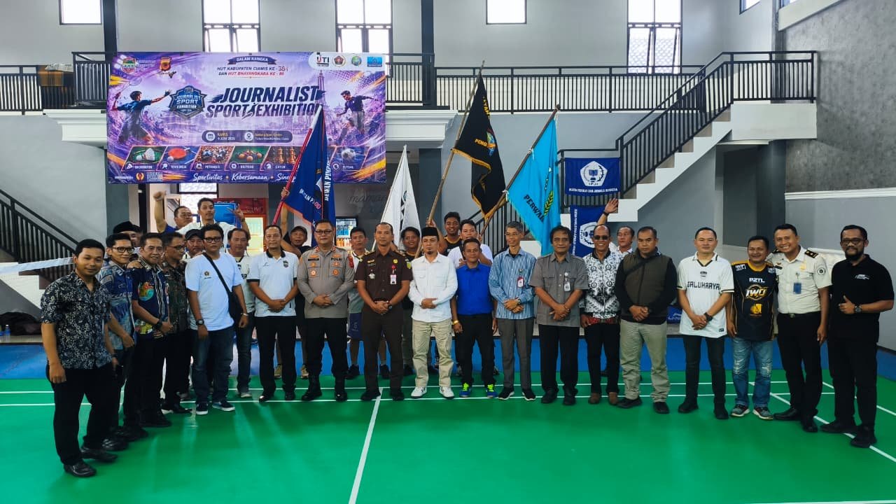 Kapolres Ciamis Buka Turnamen Bulu Tangkis Journalist Sport Exhibition, Pererat Sinergi Polri, Pemerintah dan Insan Pers