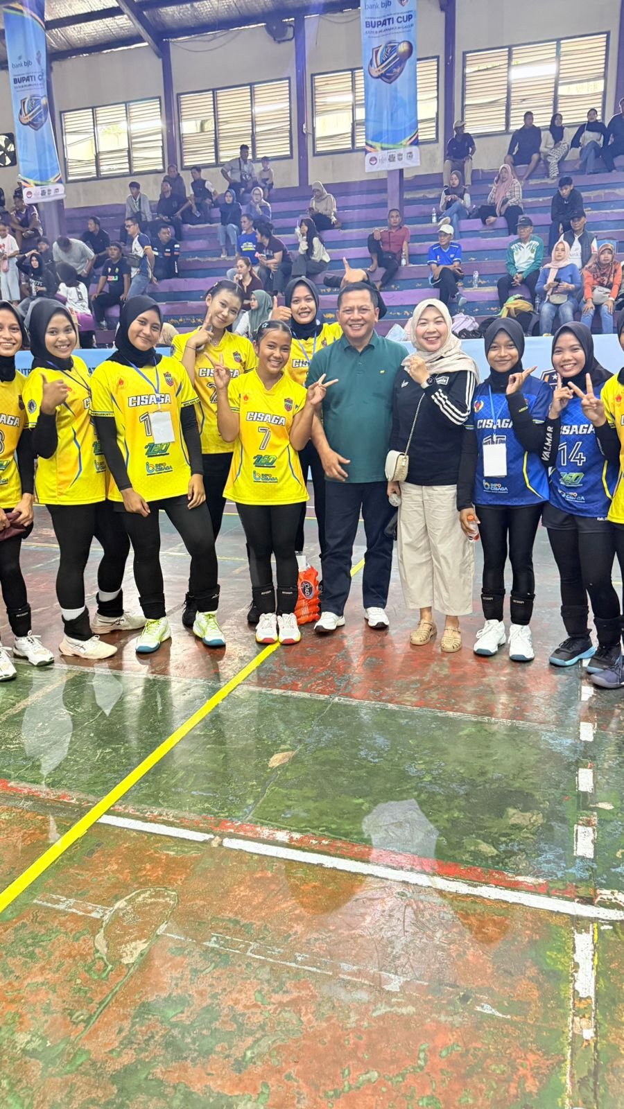 Kapolsek Cisaga Dampingi Tim Bola Voli Kecamatan Cisaga Bertanding di Bupati Cup 2026