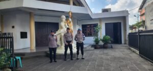 Polres Ciamis Pastikan Ibadah di Gereja St. Yohanes Pembaptis Berjalan Aman dan Kondusif