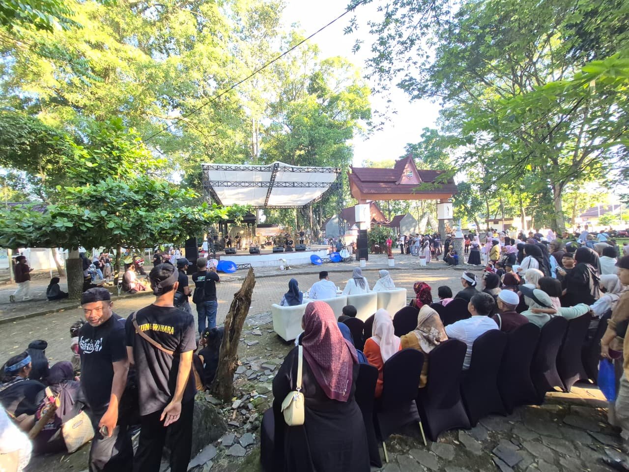 Berikan Rasa Nyaman, Polres Ciamis Siagakan Personel di Acara Penutupan Craft Expo