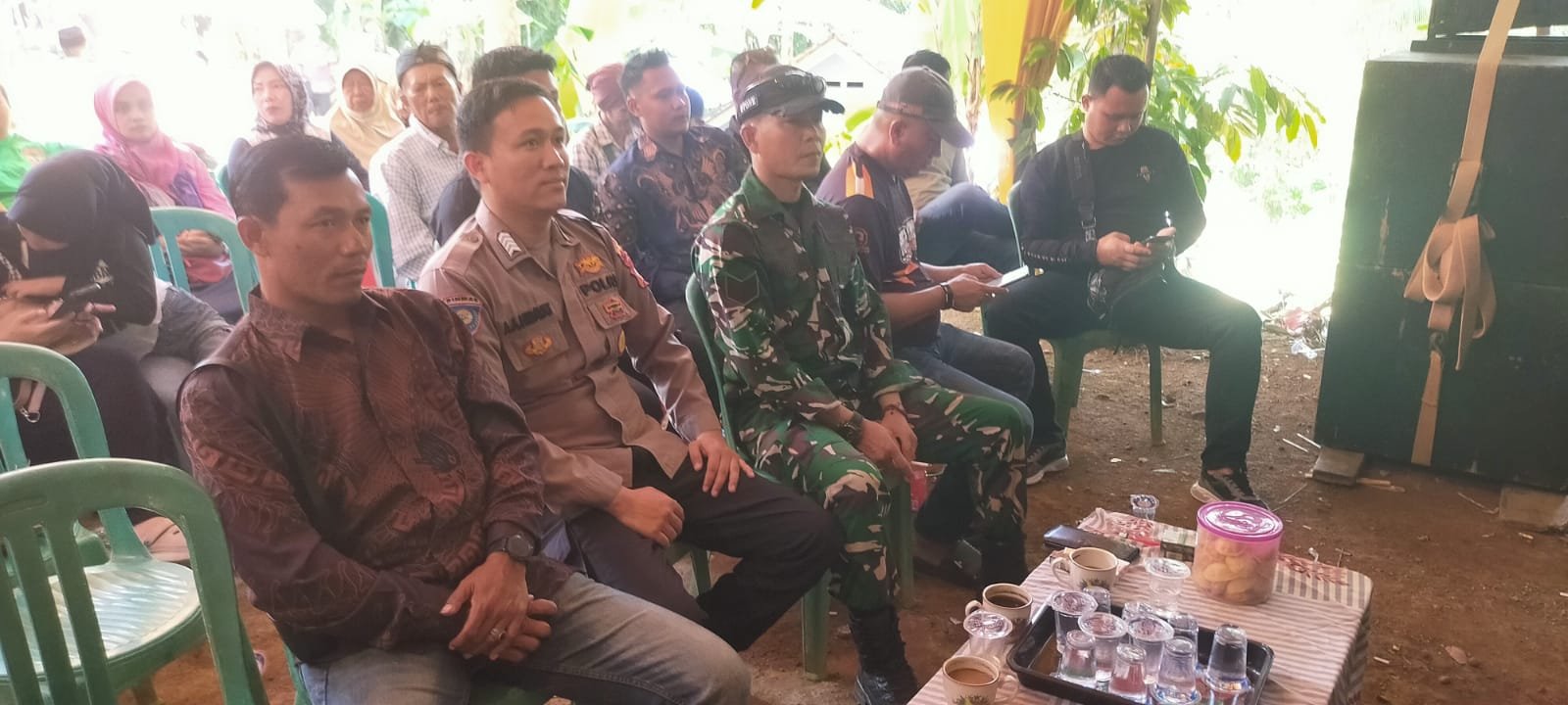 Cipkon Kamtibmas, Polsek Sukadama Polres Ciamis Datangi Kegiatan Warga di Cokondang