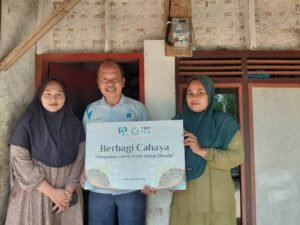 PLN Tasikmalaya Wujudkan Nilai Pancasila Melalui Program LUTD dan Jum’at Berbagi Cahaya