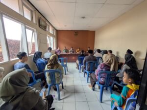 Polsek Cisaga Polres Ciamis Hadiri Rapat Persiapan Tahun Baru Islam 1448 H Des Mekarmukti