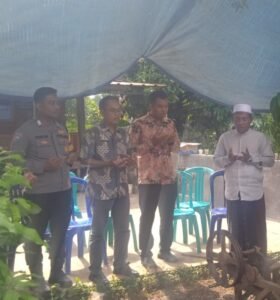 Perkuat Sinergitas, Polsek Cihaurbeuti Polres Ciamis Koorkom Kamtibmas ke Warga Cikole Kulon